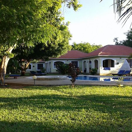 Safina Cottages Diani Beach Εξωτερικό φωτογραφία