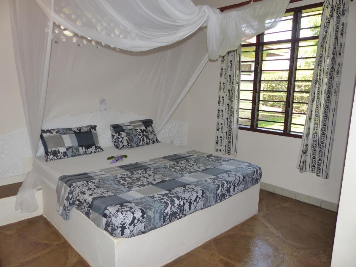 Safina Cottages Diani Beach Εξωτερικό φωτογραφία