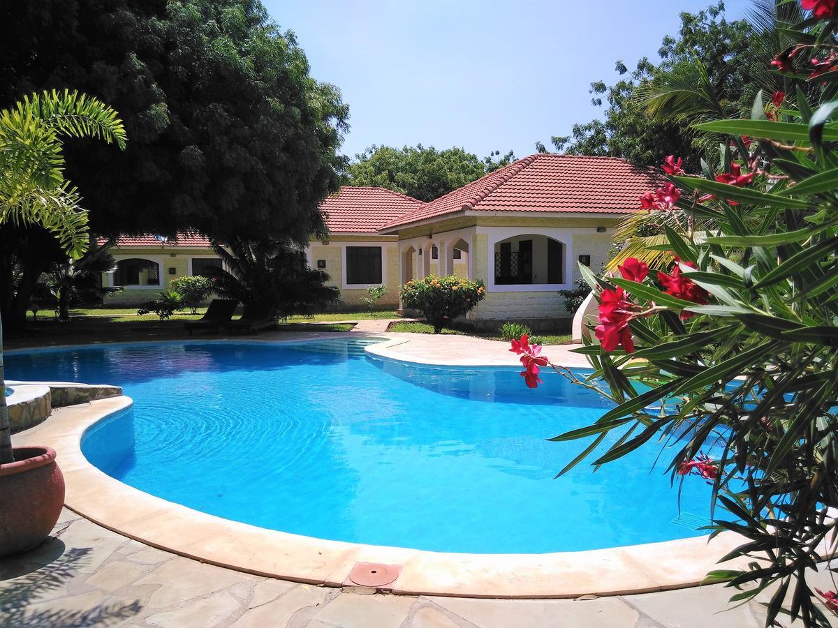 Safina Cottages Diani Beach Εξωτερικό φωτογραφία